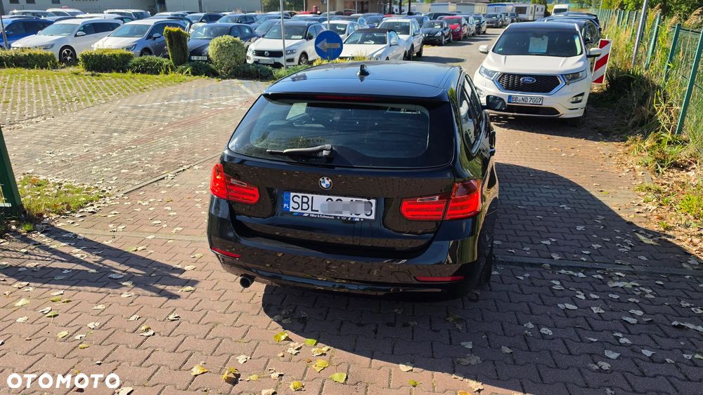 BMW Seria 3 - 21