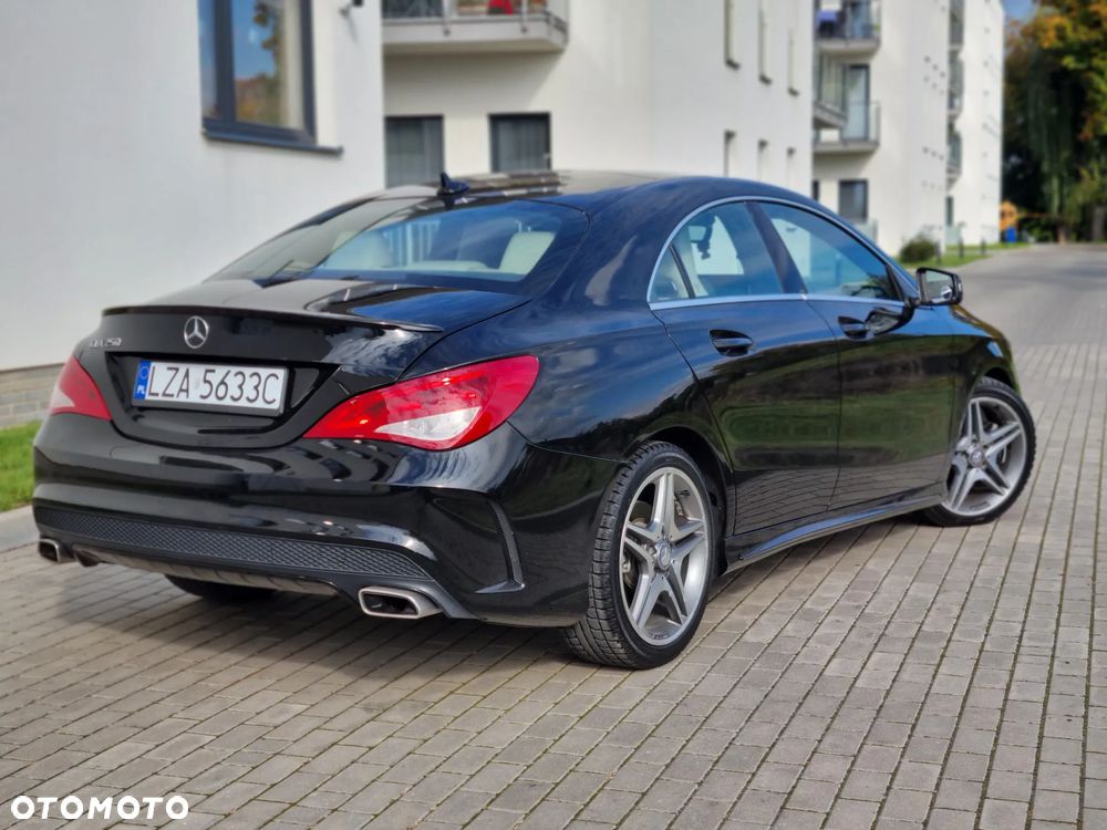 Mercedes-Benz CLA 250 Sport 7G-DCT - 4