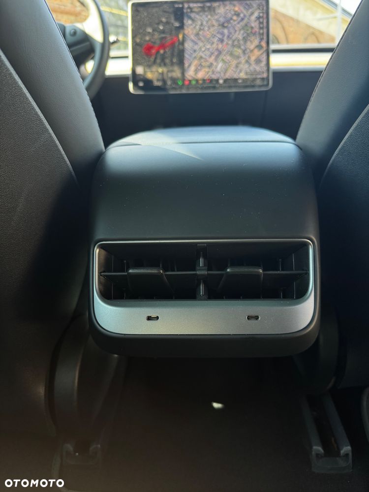 Tesla Model 3 Standard Reichweite Plus Hinterradantrieb - 16