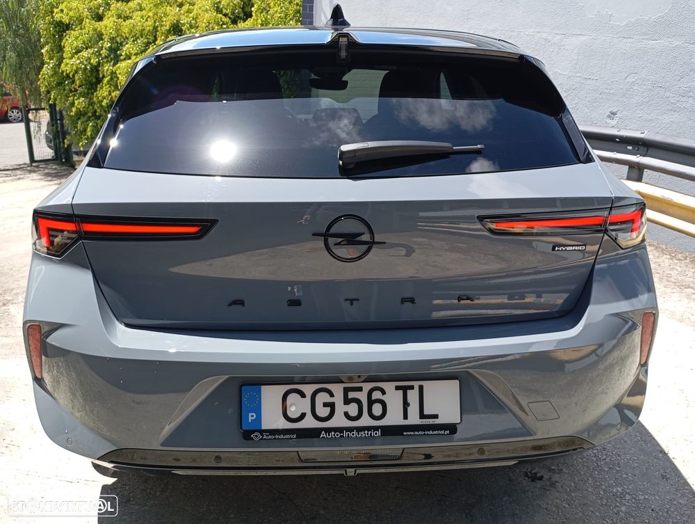 Opel Astra 1.2 T Hybrid GS eDCT - 4