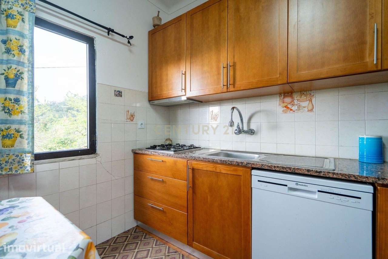 Moradia T3 + 1, com Terreno, em Vila Nova de Poiares - Grande imagem: 3/38