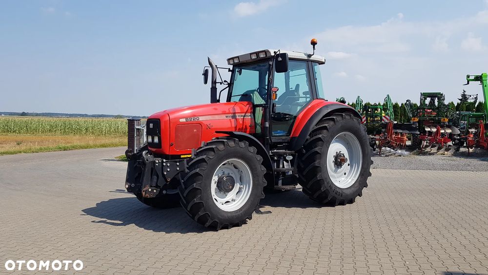Massey Ferguson 8220 Xtra 2003R - 14