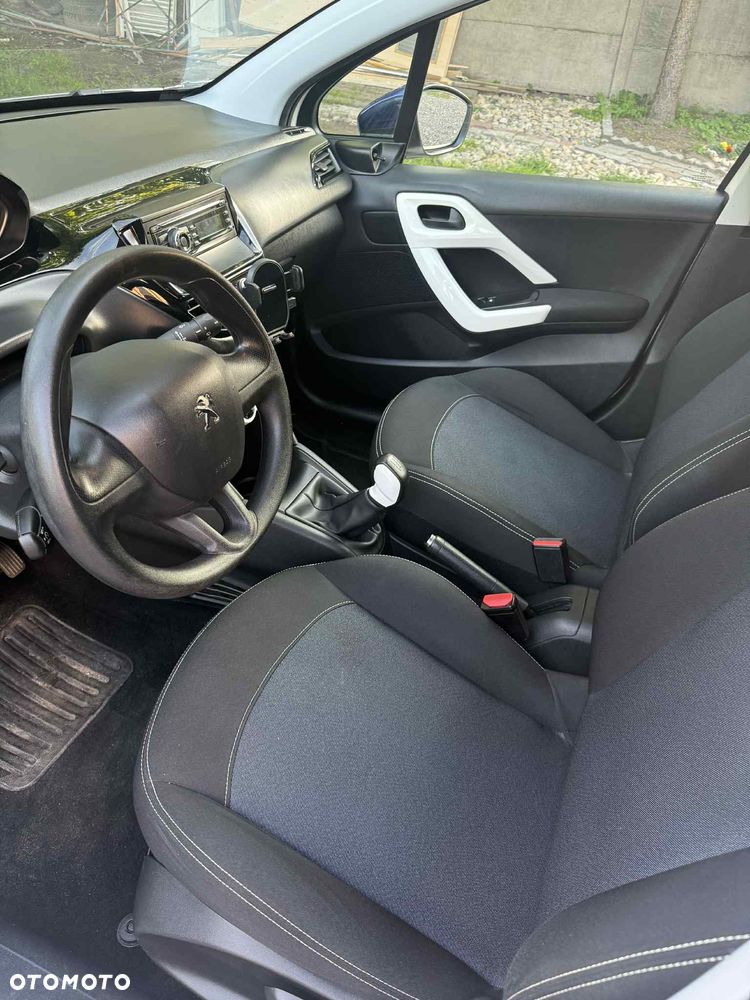 Peugeot 208 PureTech 68 Active - 9