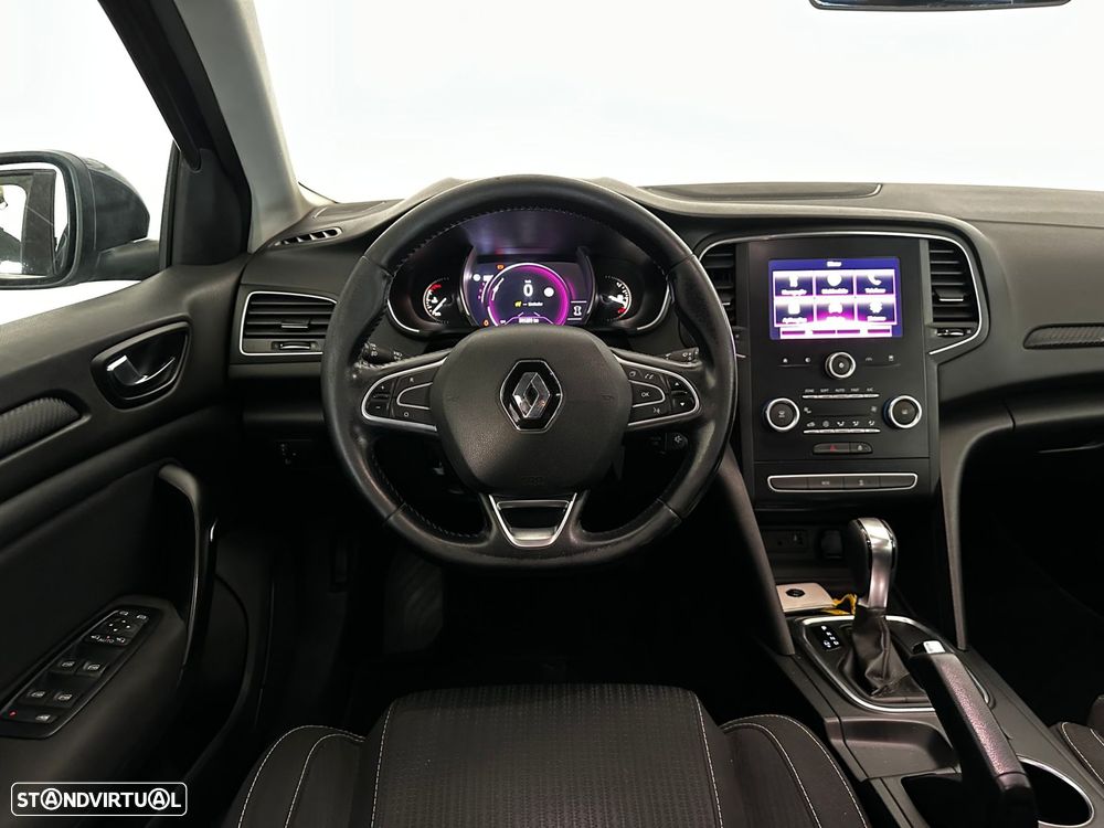 Renault Mégane Sport Tourer - 17