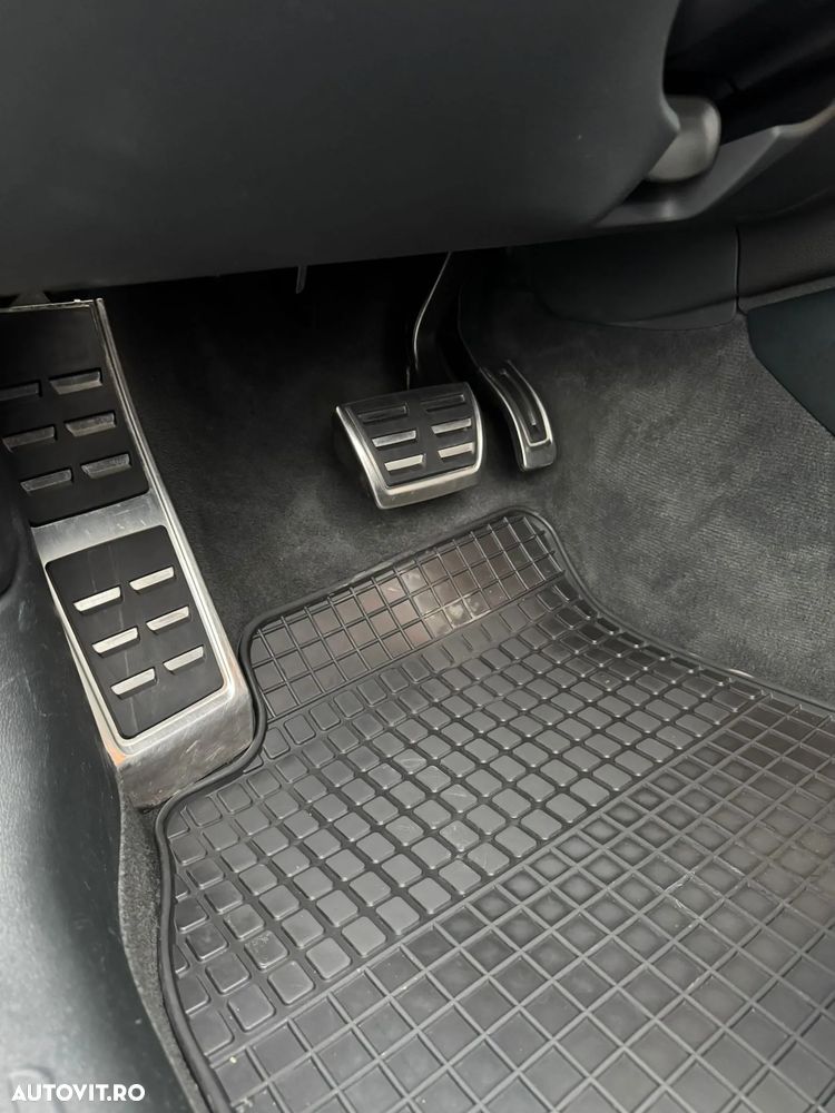 Audi A4 Avant 2.0 TDI DPF multitronic Attraction - 16