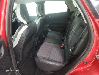 Renault Captur TCe 140 EDC GPF BUSINESS EDITION - 36