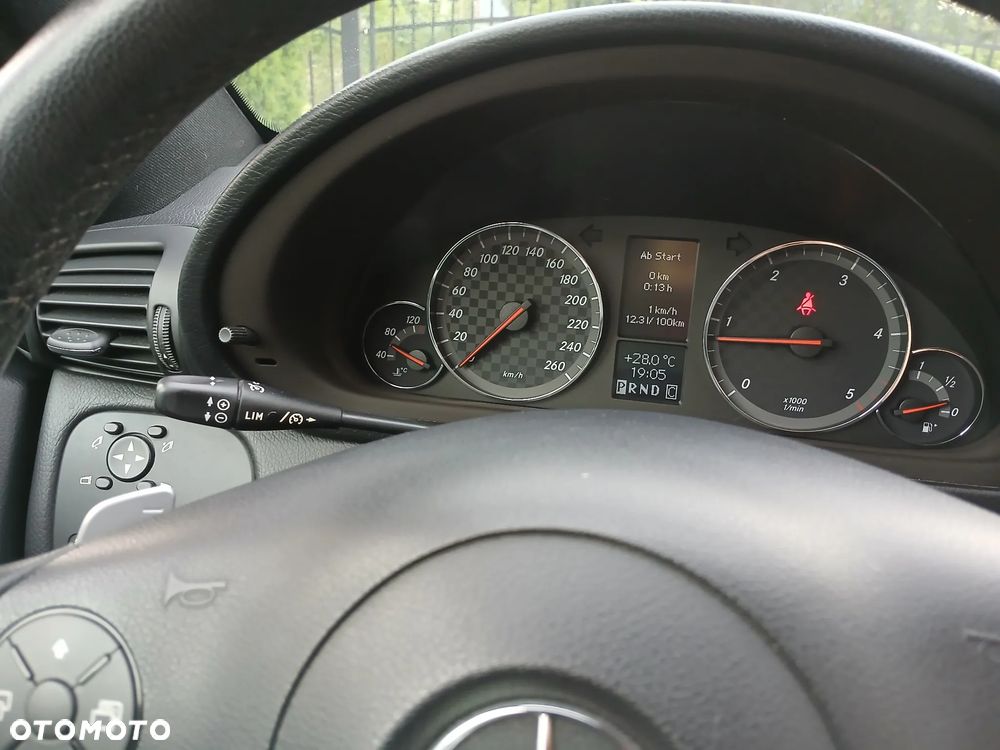 Mercedes-Benz CLC - 33