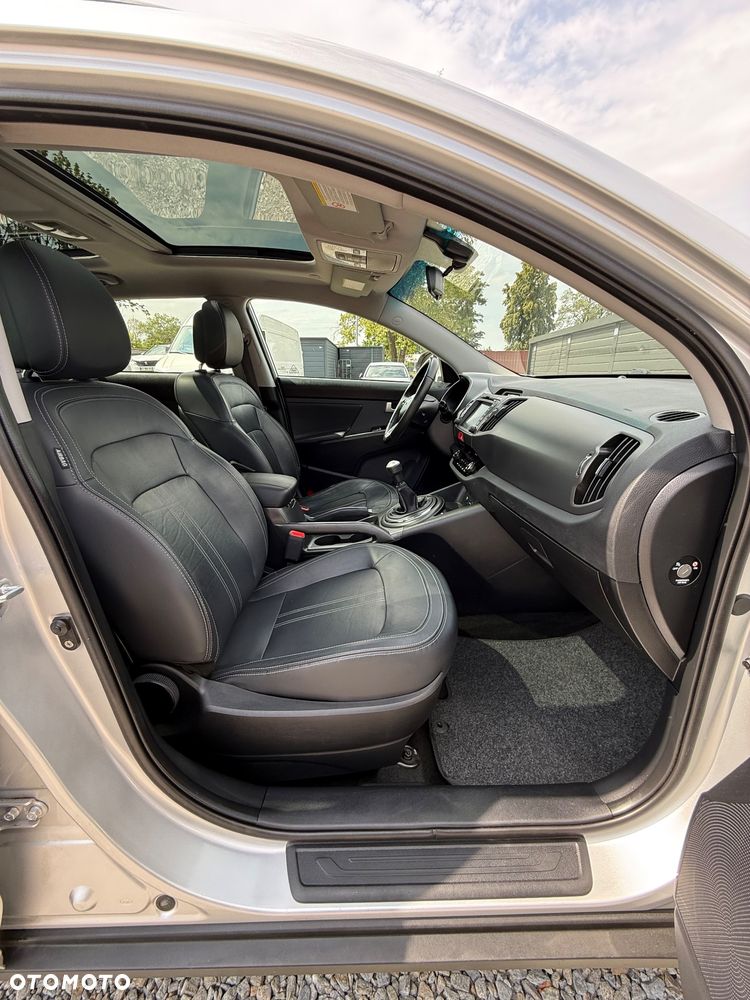 Kia Sportage 2.0 CVVT 4WD Vision - 21