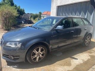 Audi A3 Sportback 2.0 TDi Attraction - 2