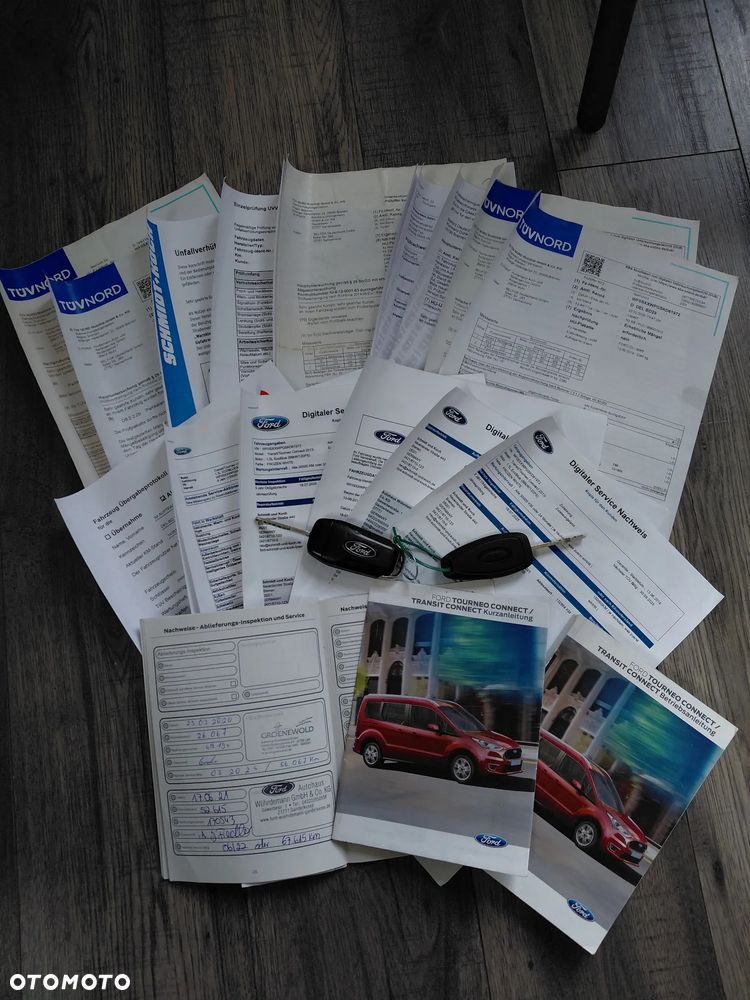 Ford Transit Connect - 39