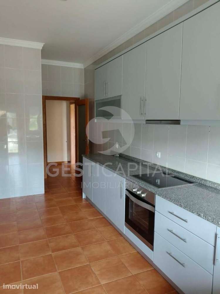T3 c/ lugar de garagem em Vila Boa do Bispo, Marco de Canaveses - Grande imagem: 2/17