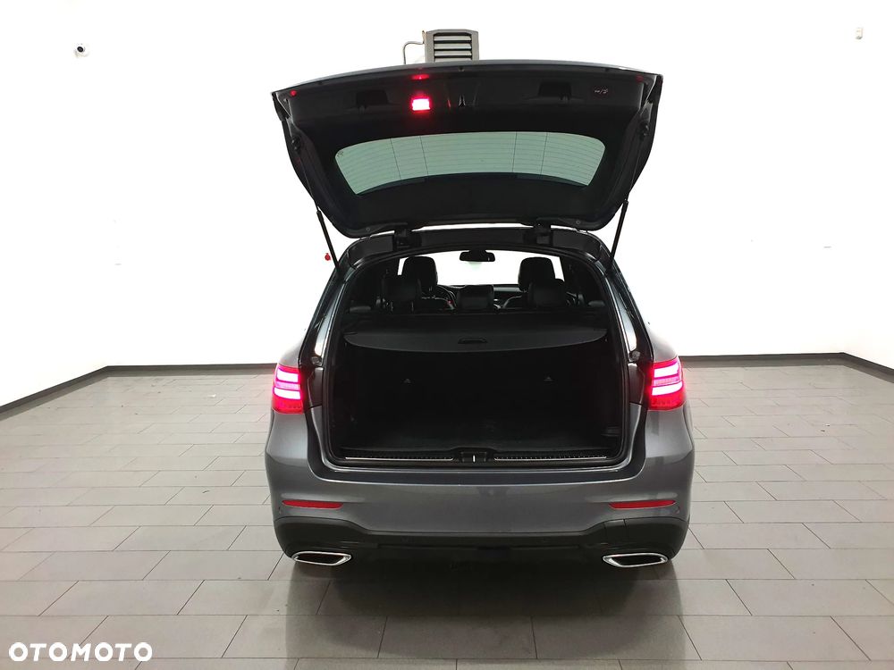 Mercedes-Benz GLC 220 d 4Matic 9G-TRONIC AMG Line - 5