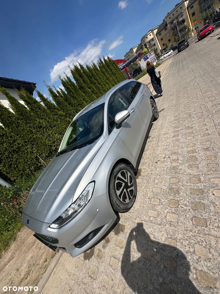 Ford Mondeo 2.0 TDCi Trend PowerShift - 7