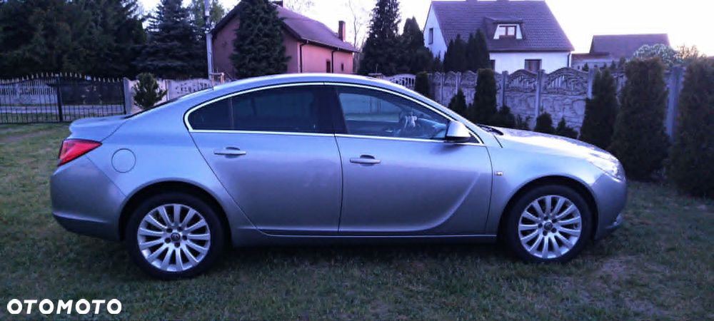 Opel Insignia - 1
