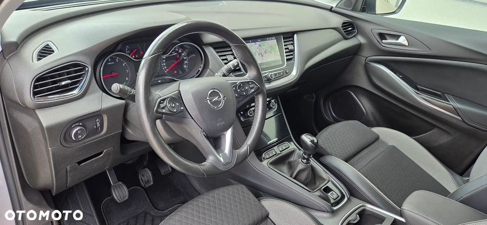 Opel Grandland X 1.2 Start/Stop Business INNOVATION - 31