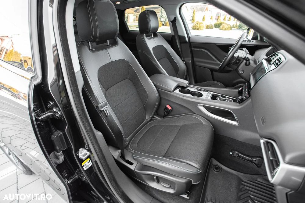 Jaguar F-Pace 30d AWD 300 Sport - 5
