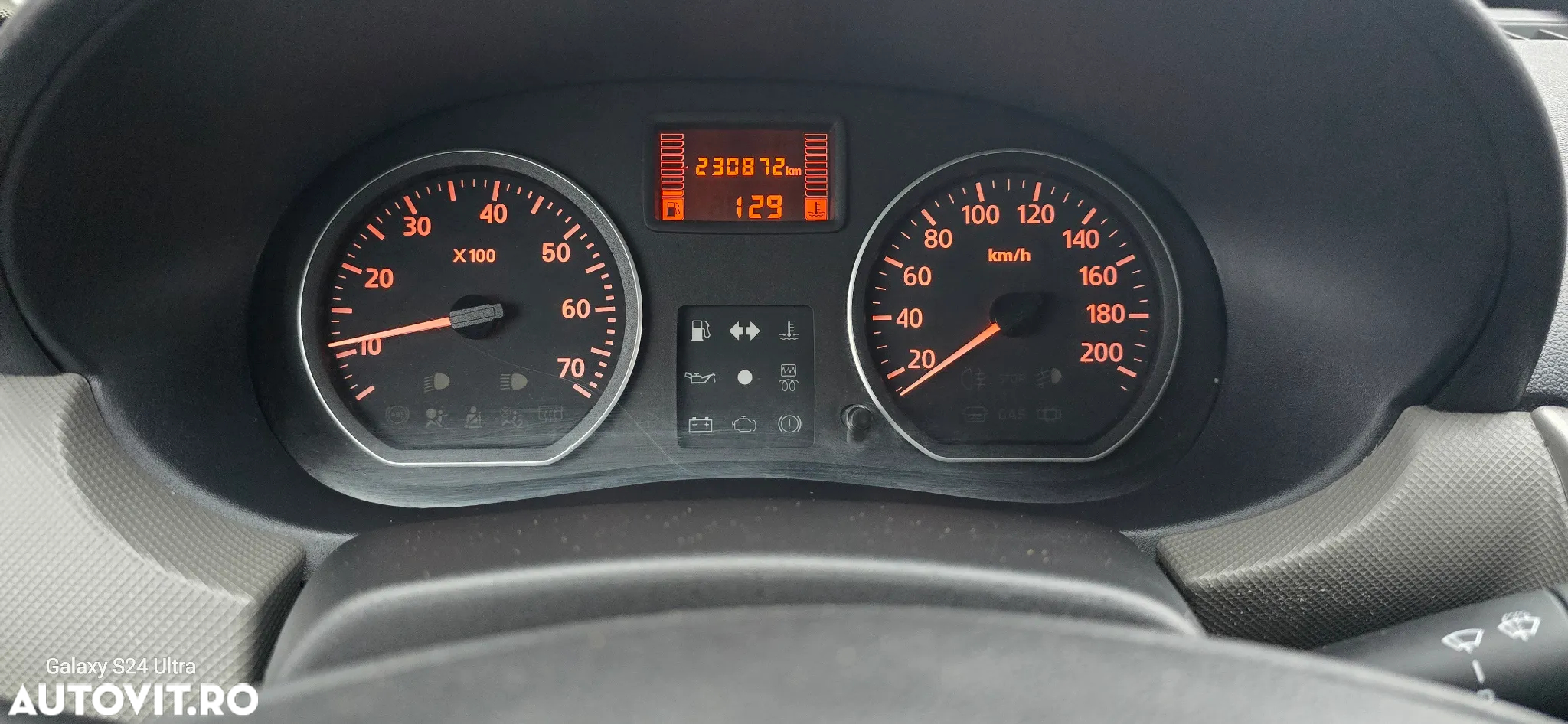 Dacia Sandero 1.2 16V 75 Ambiance - 11