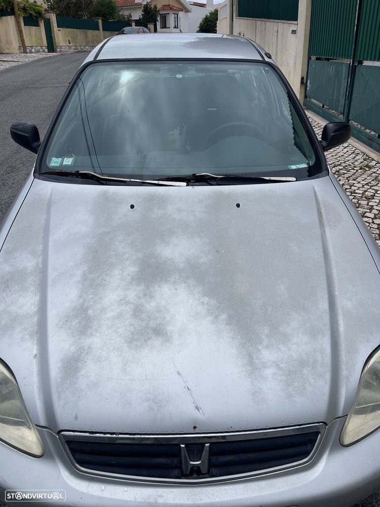 Honda Civic 1.5i LS - 5