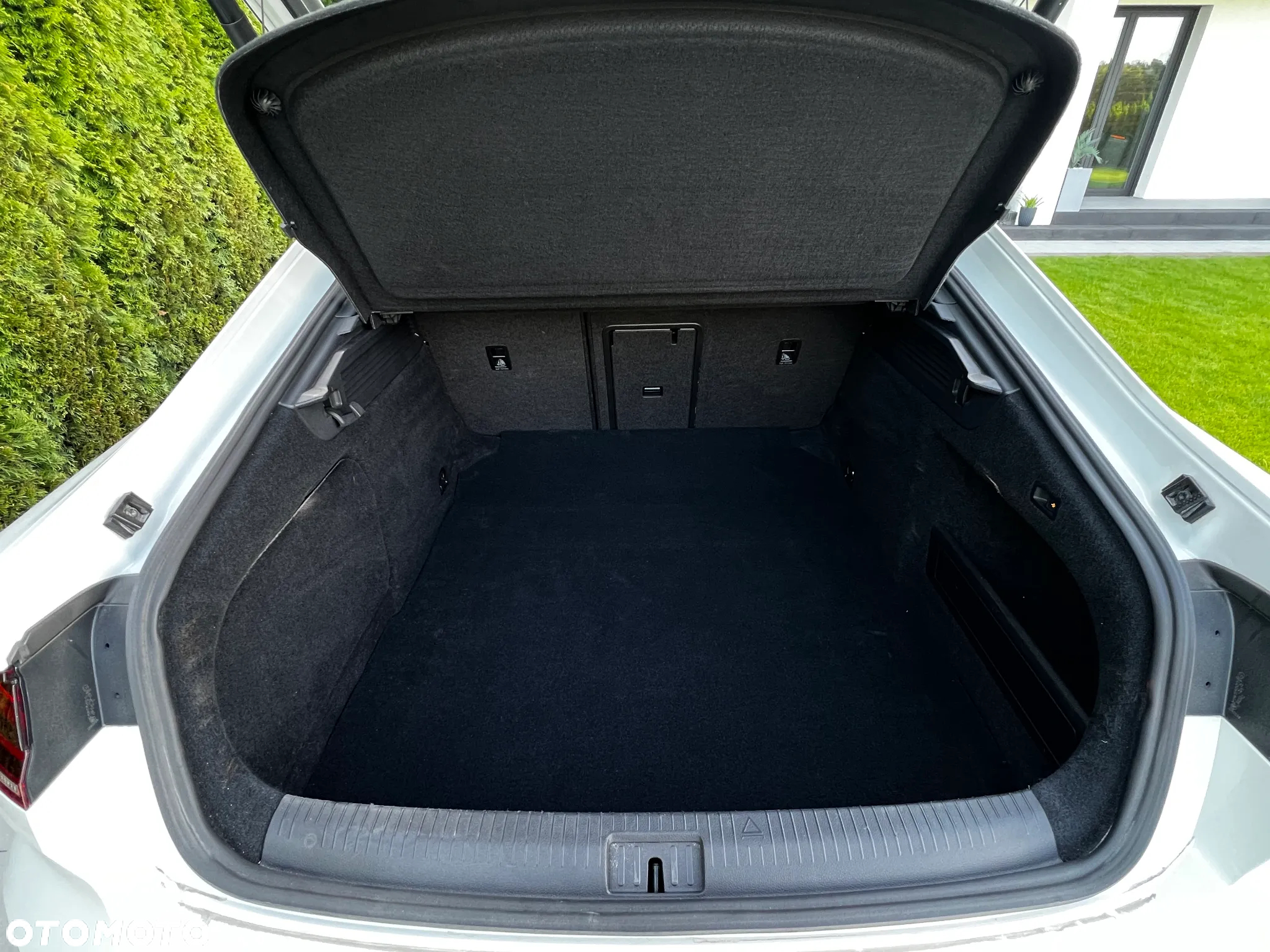 Volkswagen Arteon 2.0 TDI 4Motion SCR R-Line Edition DSG - 23