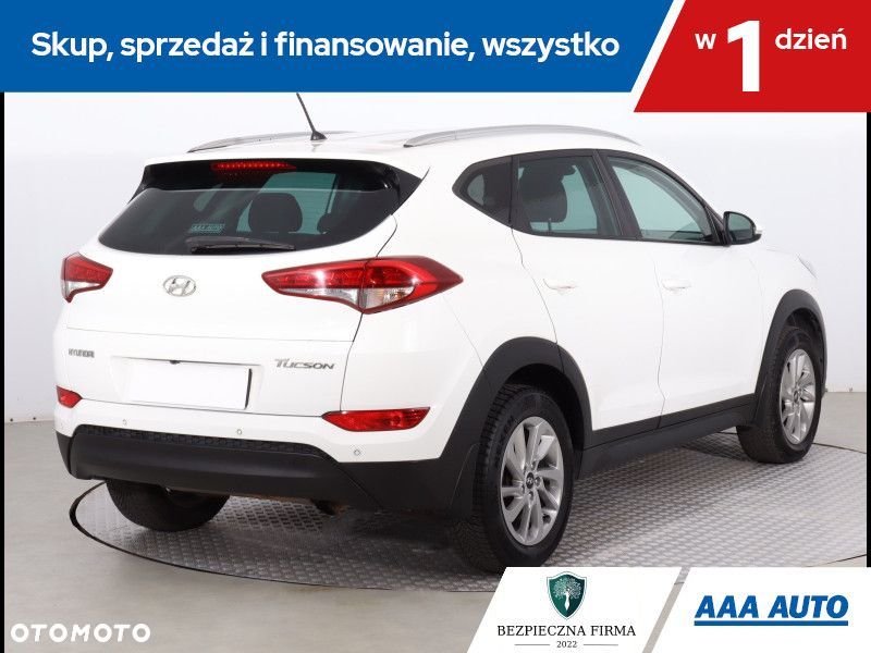 Hyundai Tucson - 6