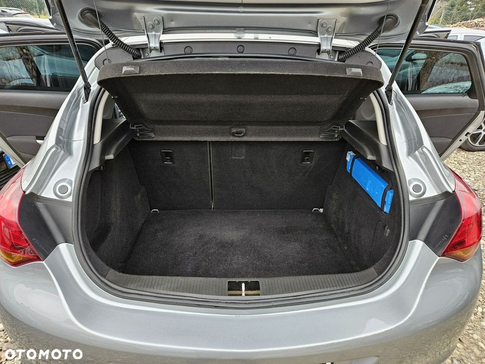 Opel Astra - 20