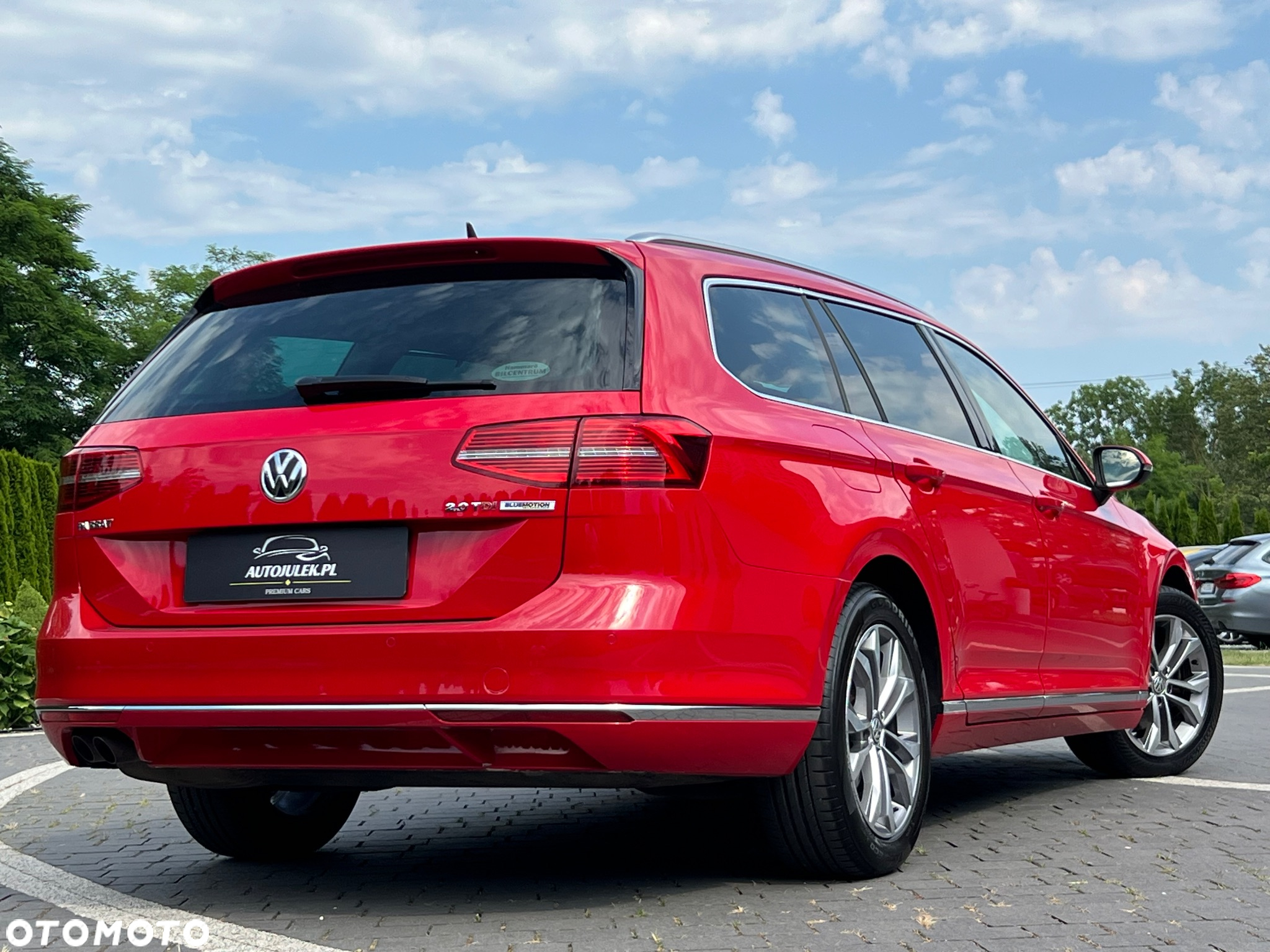 Volkswagen Passat Variant 2.0 TDI SCR DSG (BlueM Tech) Highline - 11
