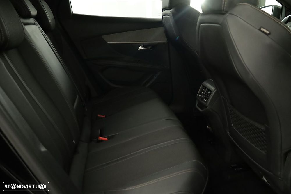 Peugeot 3008 1.2 PureTech GT EAT8 - 23