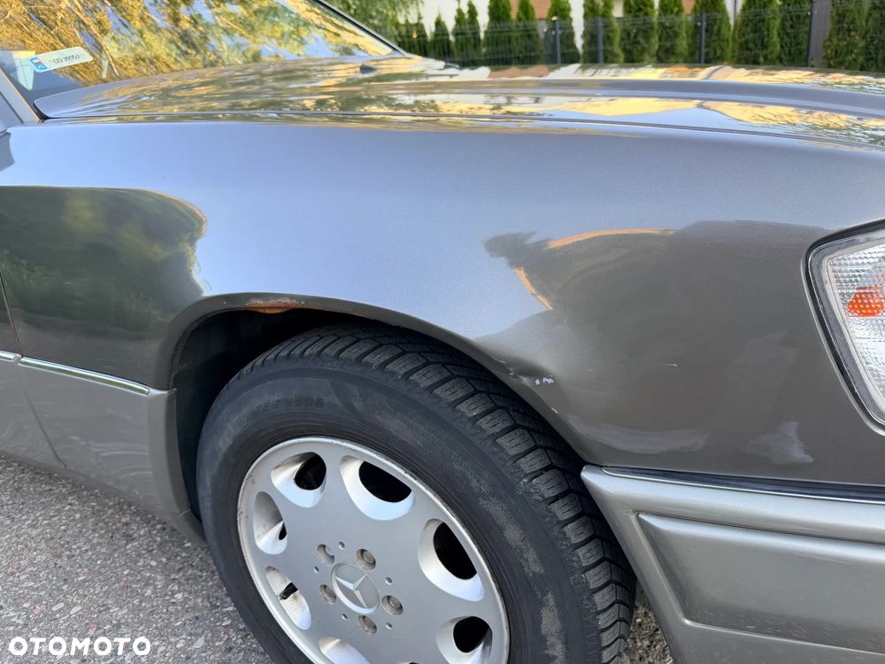 Mercedes-Benz W124 (1984-1993) - 40