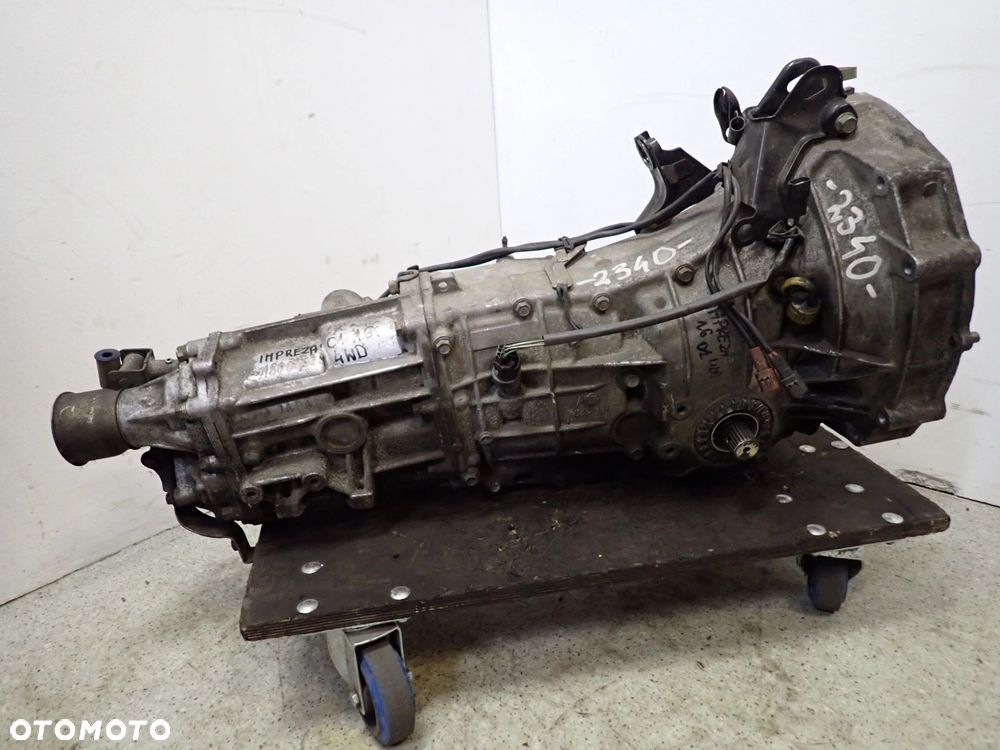 SUBARU IMPREZA 1.6 93-98 SKRZYNIA BIEGÓW 4WD - 9