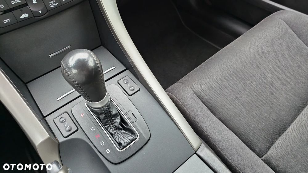 Honda Accord 2.0 Automatik Elegance Advantage - 37