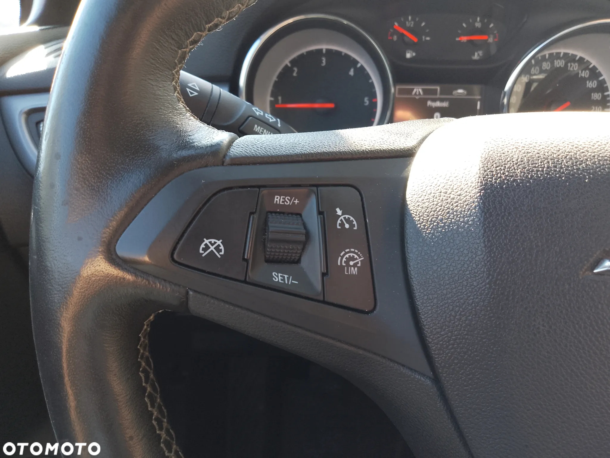Opel Astra V 1.6 CDTI Enjoy - 19