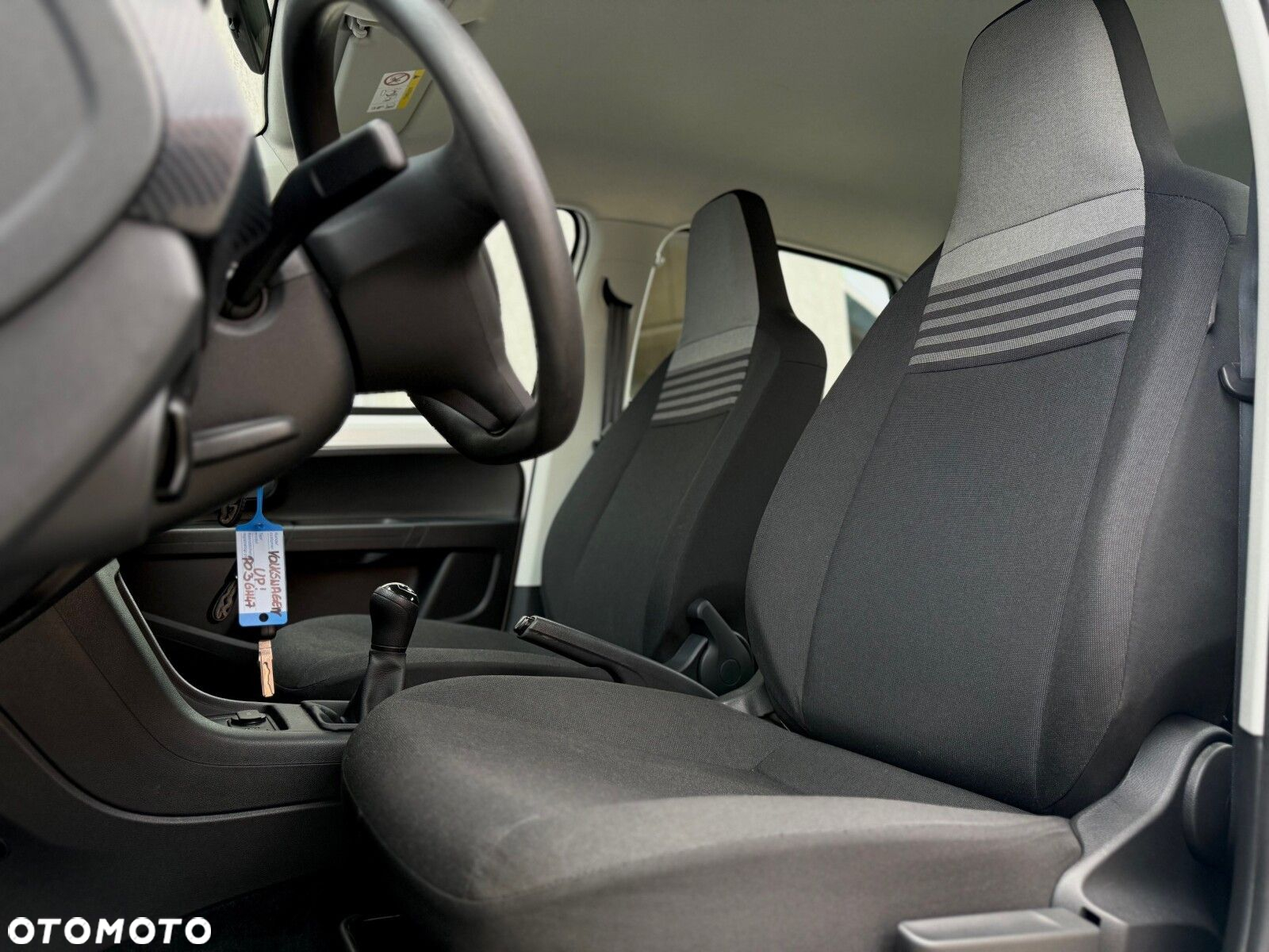 Volkswagen up! 1.0 move - 9