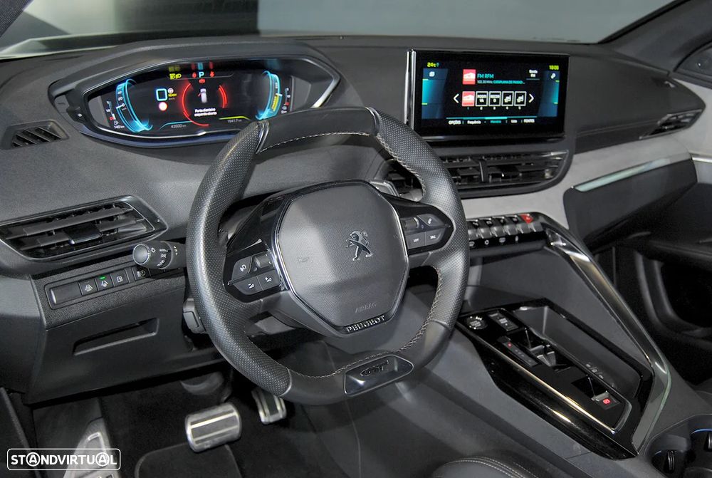 Peugeot 3008 1.6 Hybrid GT e-EAT8 - 17