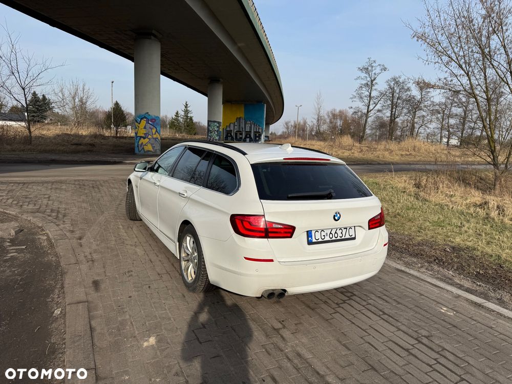 BMW Seria 5 520d BluePerformance - 6