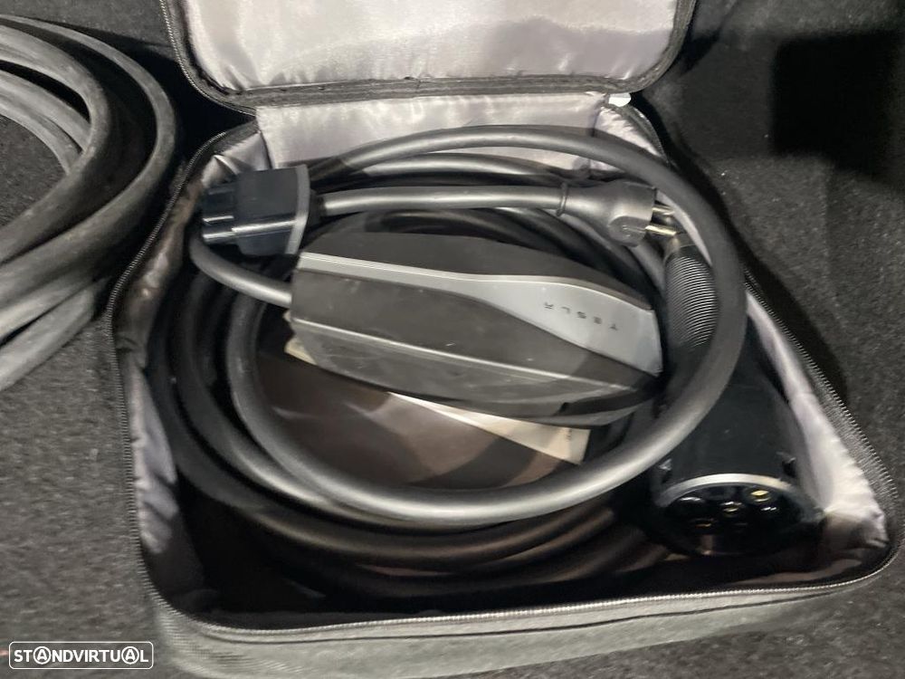 Tesla Model 3 Long-Range Dual Motor AWD - 13