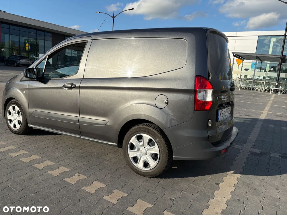 Ford Transit Courier - 6