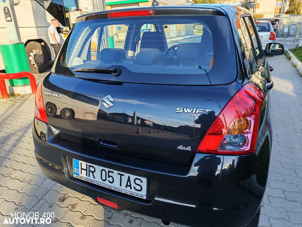 Suzuki Swift 1.3 GLX - 3