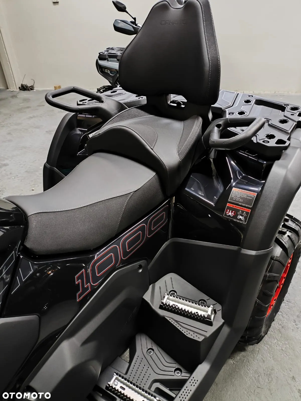 CFMoto CForce - 8