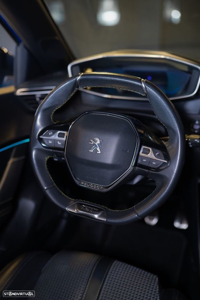 Peugeot 208 1.2 PureTech GT Line - 24