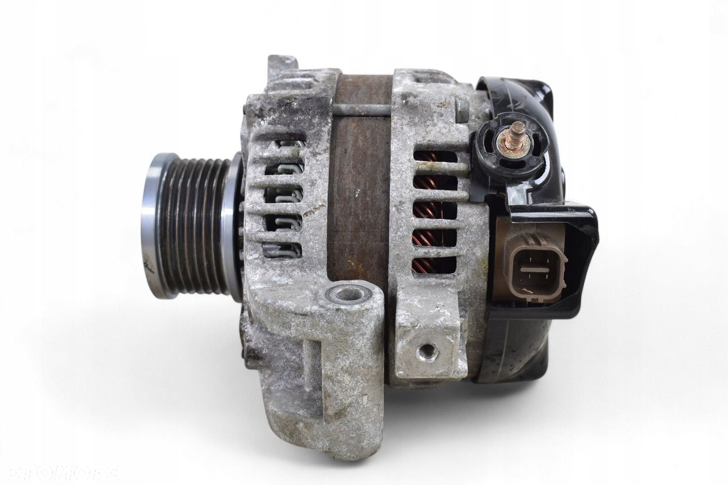 Alternator TOYOTA AVENSIS III T27 2.0 D4D 27060-0G021 - 3