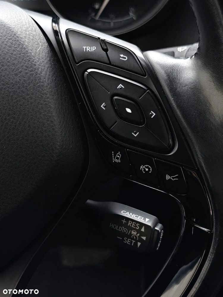 Toyota C-HR 1.8 Hybrid Premium - 30