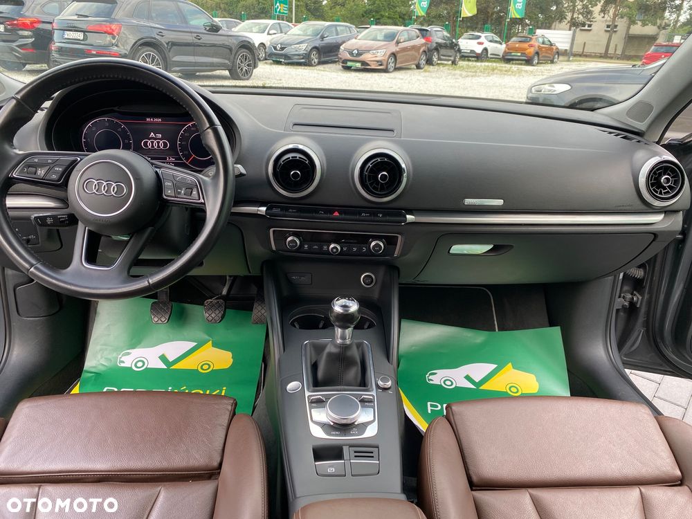 Audi A3 Sportback 1.6 TDI ultra Attraction - 10