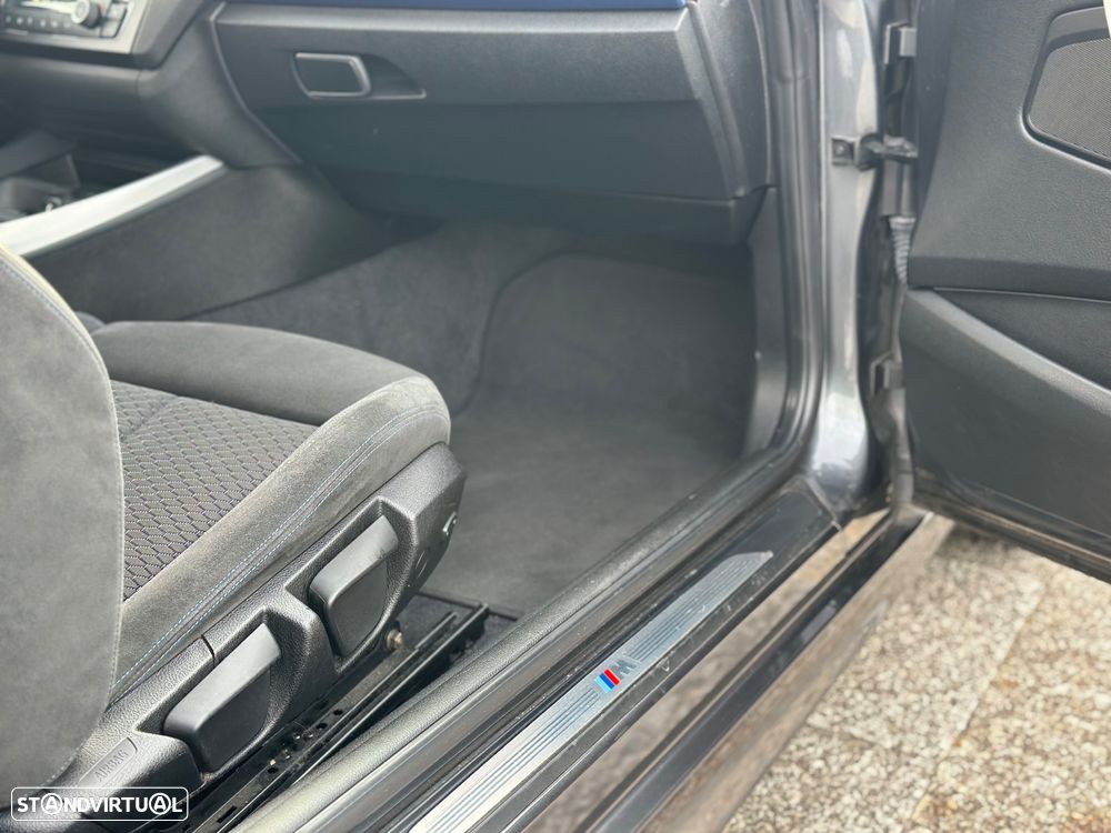BMW 116 d Pack M - 27