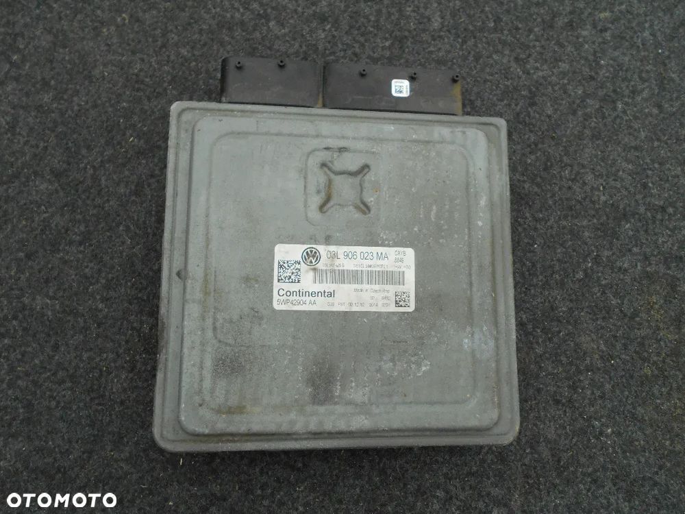VW SEAT SKODA KOMPUTER STEROWNIK SILNIKA 03L906023MA