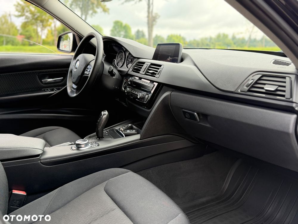 BMW Seria 3 - 9