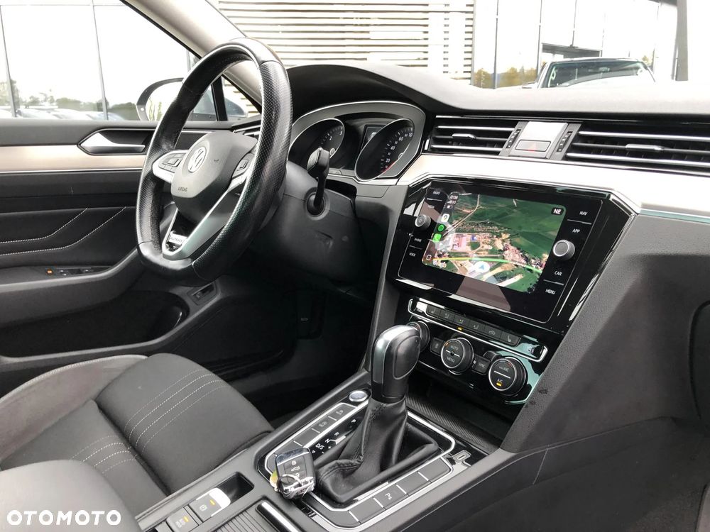 Volkswagen Passat Alltrack 2.0 TDI SCR 4Motion DSG - 27