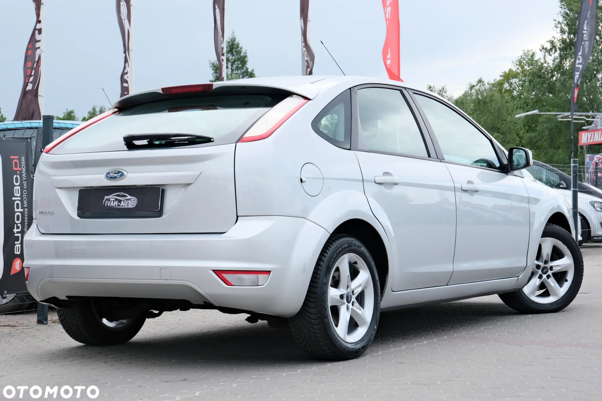 Ford Focus 1.8 Connection - 8