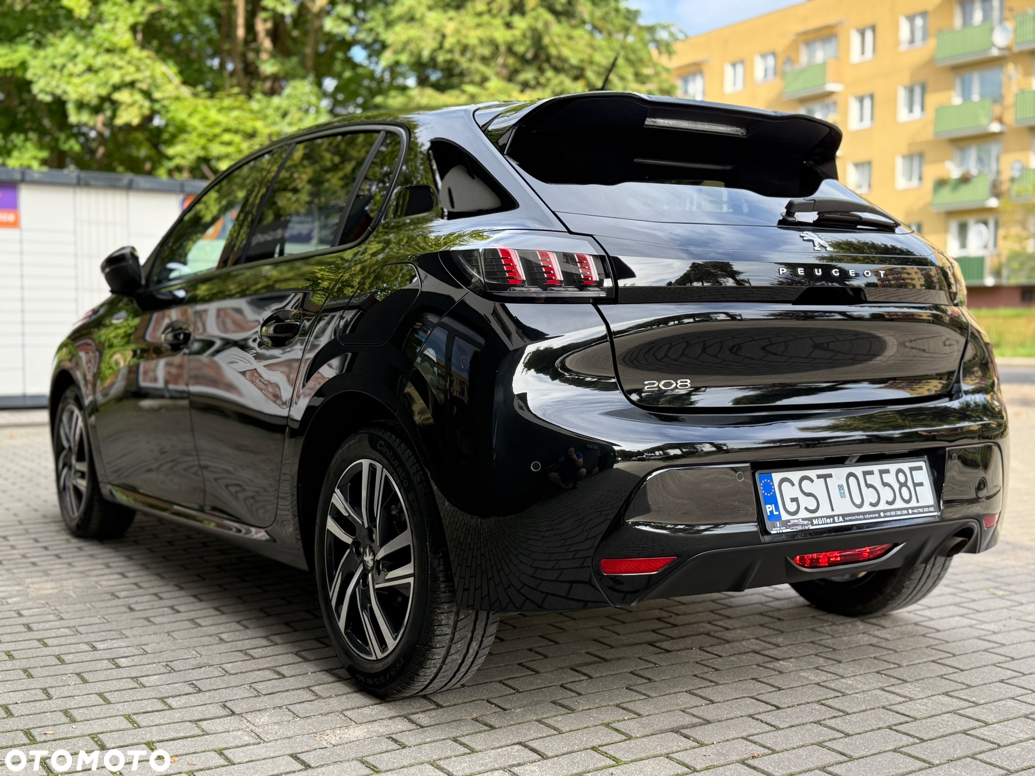 Peugeot 208 PureTech 100 EAT8 Allure Pack - 7