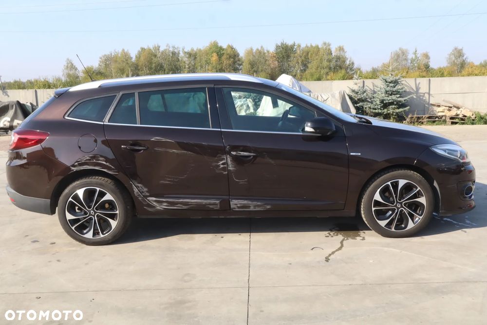 Renault Megane ENERGY TCe 130 Start & Stop Bose Edition - 8