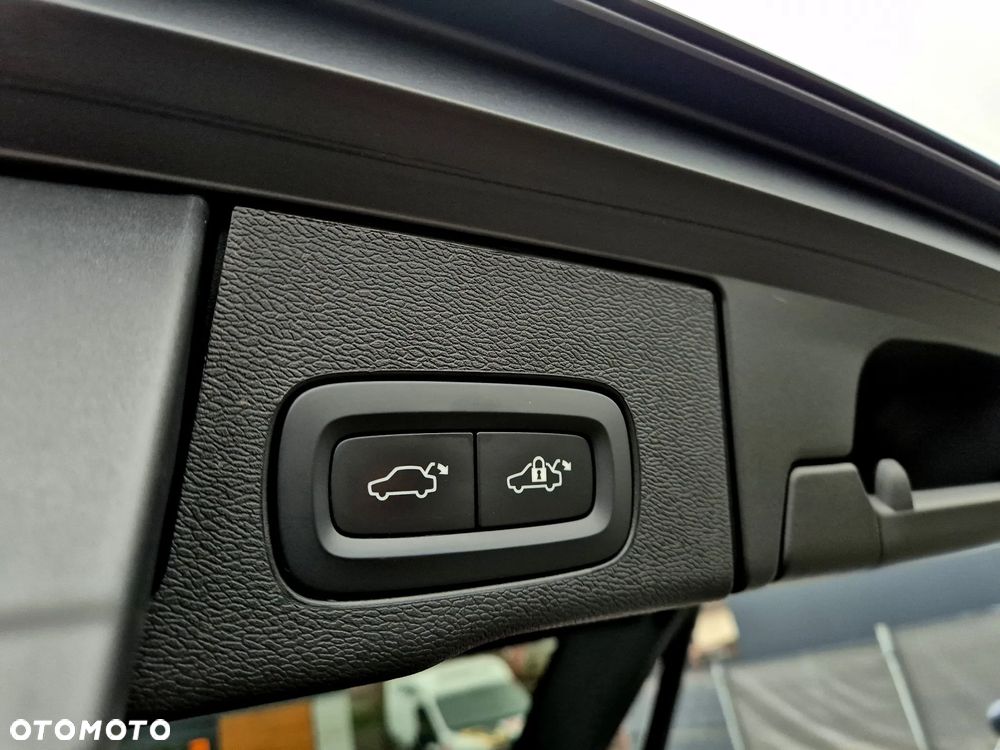 Volvo XC 60 B4 D Geartronic Inscription - 31